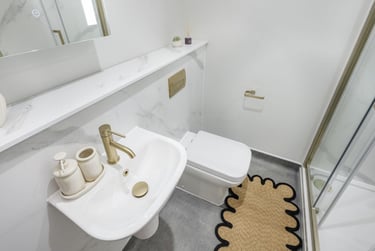 1 bed studio, Great George Street, Leeds, LS13DL - Image 8